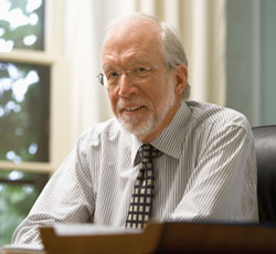 Kenneth McRoberts